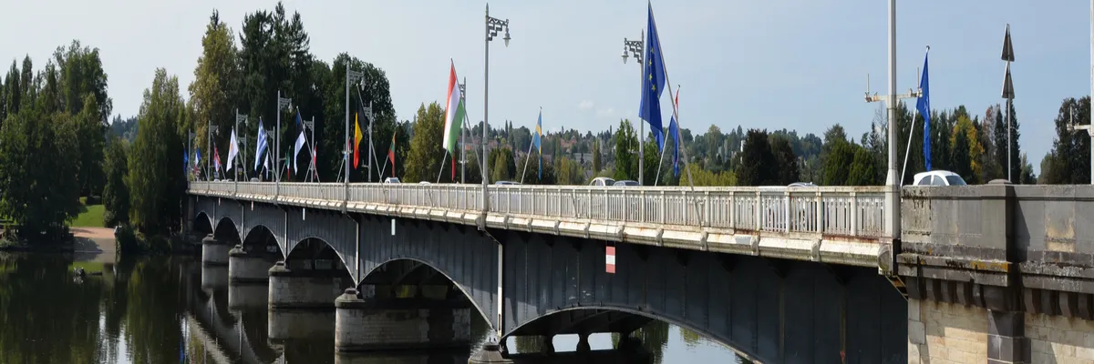 Image Monte escalier Bellerive-sur-Allier